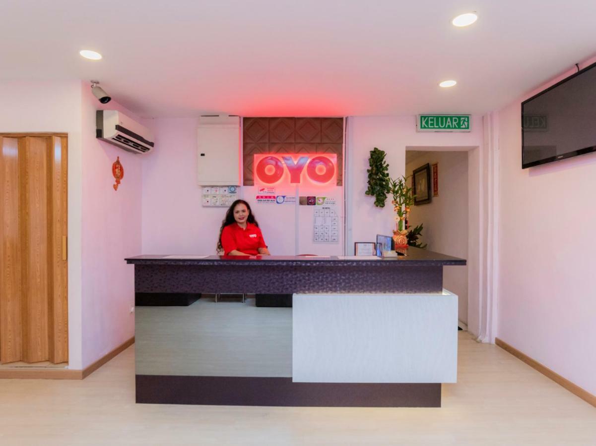 Oyo 44026 98 Hotel Johor Bahru Exterior foto